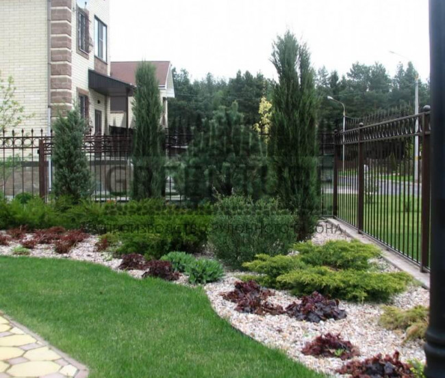 Цветники для участка, рокарии, декоративная отсыпка - фото - 1